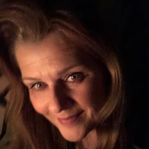 Meet your Posher, Brenda